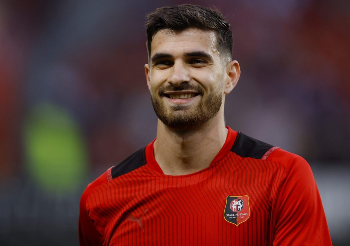 Liverpool eye a move for Martin Terrier